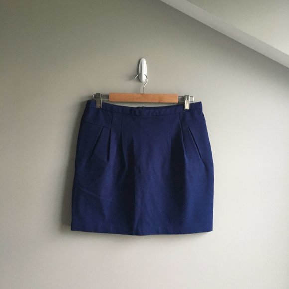 NWOT Forever 21 bright navy blue skirt with pockets - Picture 1 of 8